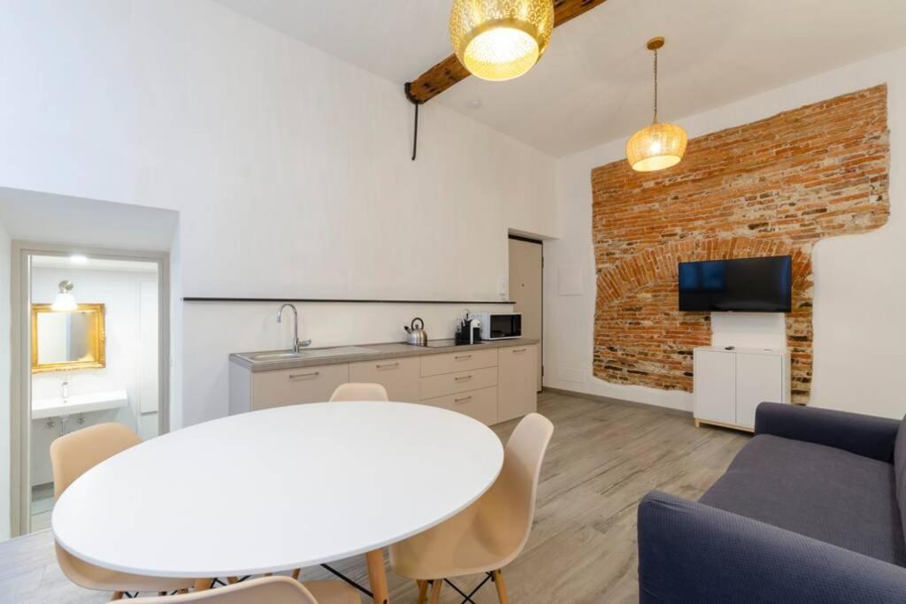 Castelli'S Apartments Campo 12 جنوة المظهر الخارجي الصورة